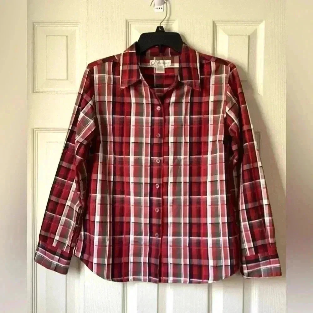 Dressbarn shirt womens red blue cream plaid button up long sleeve Blouse Sz S
